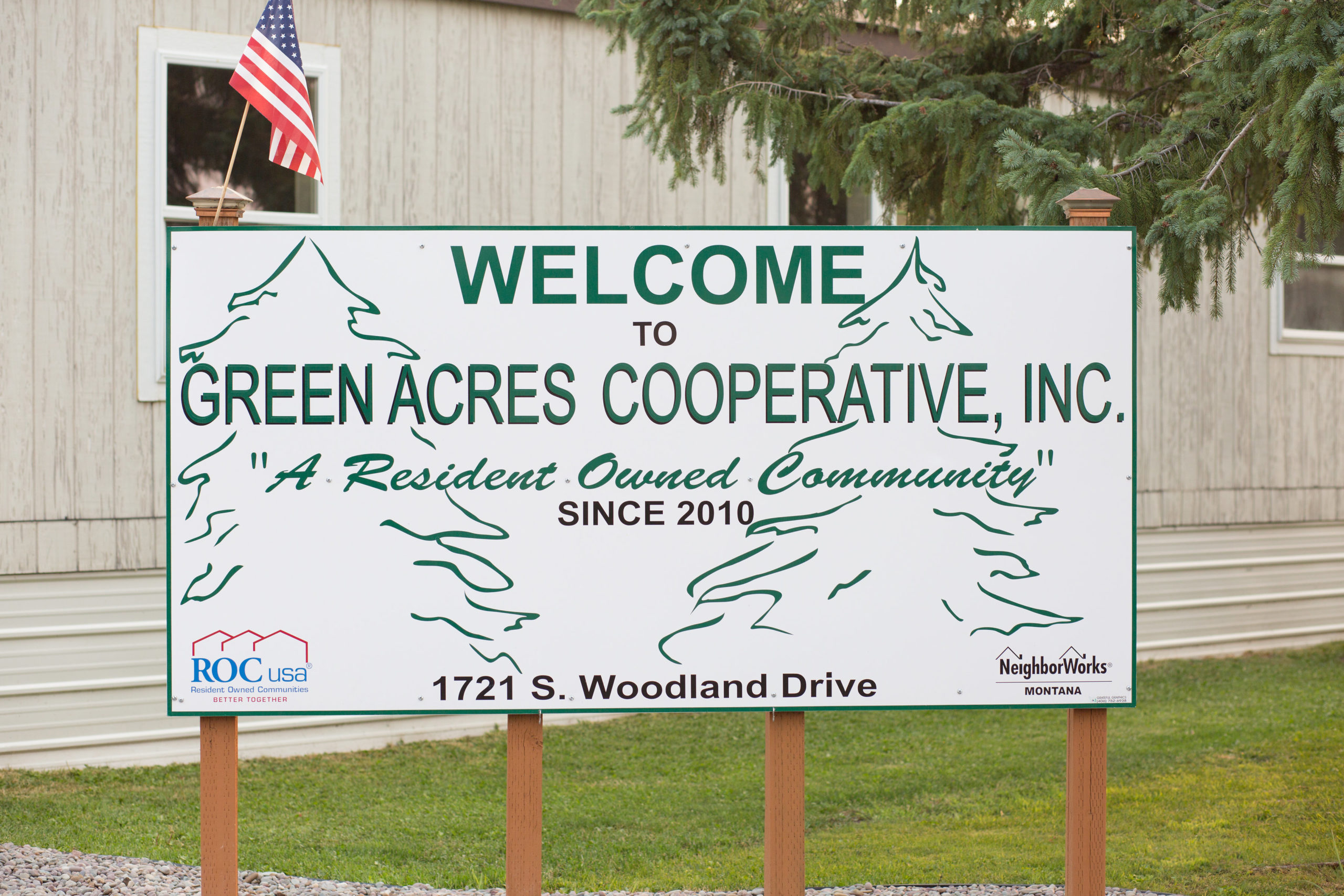 Green Acres Sign